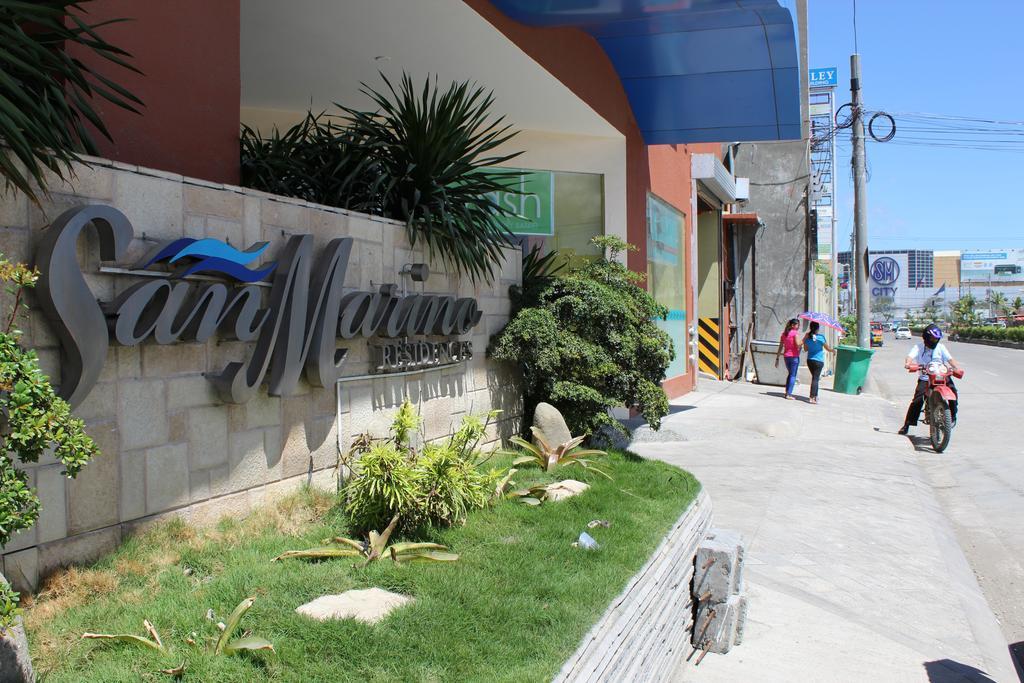 Feel Great Stay Condotels - San Marino Cebu Екстер'єр фото