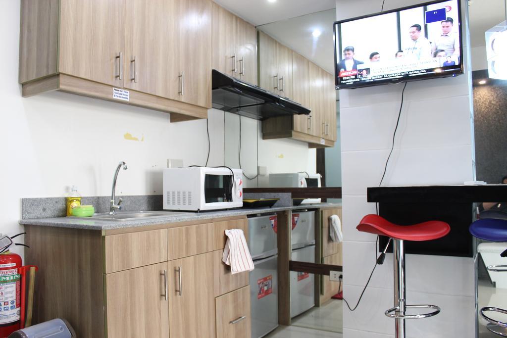 Feel Great Stay Condotels - San Marino Cebu Екстер'єр фото